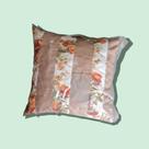 Almofada Estampada Flores em litras 40x40, com espuma em flocos tecido poliéster - Rose Cortinas