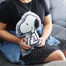 Almofada Snoopy 30cm x 22cm cinza Zona Criativa