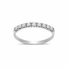 Anel em Ouro Branco 18K Meia Aliança com Diamantes - Joia de Luxo