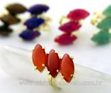 Anel Navete Cabochão com 3 Pedras Mistas - Banho Dourado - Aro Ajustável