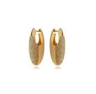 Argola oval alongada cravejada com zircônias banhada a ouro