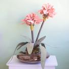 Arranjo Amarílis Artificial Rosa no Vaso de Vidro Formosinha