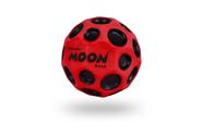 As cores do Moon Ball Waboba podem variar para crianças de 5 anos ou mais