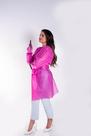 Avental descartável com punho de ribana cor rosa pink pct c/ 10 und.