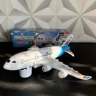 Avião bate e volta de brinquedo com som e luz para crianças mini aviao branco a pilha para criança menino menina carrinh