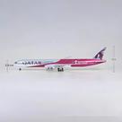 Avião de Brinquedo Modelo Catar Airways B777 - 47cm - Com Base de Exibição