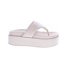Avril - Tamanco Flat Dedo Couro Legítimo Off White Avril - Tamanco Flat Dedo Couro Legítimo Off White