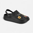 Babuche Moleca Com Pins Preto
