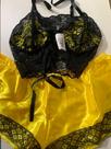 Baby Doll Cetim Renda Preto e Amarelo Tamanho GG