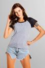 Baby Look Raglan Cinza Mescla com Manga Preta 100% Poliéster - Tamanho Único