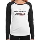Baby Look Raglan Procura-se um Litrão Manga Longa - Foca na Moda Baby Look Raglan Procura-se um Litrão Manga Longa - Foca na Moda