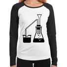 Baby Look Raglan Química Erlenmeyer e Bequer Manga Longa - Foca na Moda