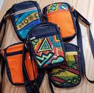 Bag toda em jeans com estampas