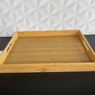 Bandeja de madeira retangular com alça grande 40cm para cozinha servir ou cantinho do café