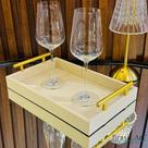 Bandeja Decorativa Bege P Retangular material sintético com Alças Douradas