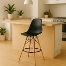 Banqueta Alta Charles Eames Eiffel Preta Banqueta Alta Charles Eames Eiffel Preta