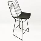 Banqueta média maciça para Balcão Bertoia Retrô cor Preta altura 60cm - Poltronas do Sul Banqueta média maciça para Balcão Bertoia Retrô cor Preta altura 60cm - Poltronas do Sul