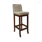 Banqueta Média para Bancada Nice Madeira Castanho Matelassê Suede Bege CCS Banqueta Média para Bancada Nice Madeira Castanho Matelassê Suede Bege CCS