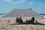 Barraca de praia Neso Grande, refrigerador de 2,7 m x 2,7 m de altura