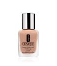 Base líquida Clinique Superbalanced sem óleo SPF 15