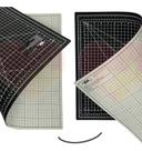 Base Mesa Apoio De Corte Dupla Face A2 60x45 Duas Cores Um Lado Preto Outro Lado Cinza P/ Patchwork