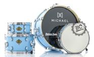 Bateria Michael Legacy Birch Slim Compacta Vintage Blue 20x8, tom 10, surdo 13 e caixa (Shell Pack) Bateria Michael Legacy Birch Slim Compacta Vintage Blue 20x8, tom 10, surdo 13 e caixa (Shell Pack)