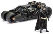 Batmóvel Dark Night 2008 Tumbler com boneco Batman 1/24 Jada