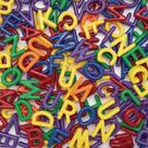 Beads Colorations LETBD Big Letter 300 Plastic para crianças