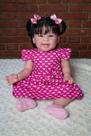 Bebê reborn artesanal com vestido e mamadeira pode dar banho