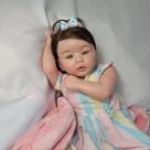 Bebê reborn menina realista com chupeta pode dar banho Bebê reborn menina realista com chupeta pode dar banho