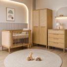 Berço 2 em 1 Madeira Maciça Cômoda 4 Gavetas e Guarda Roupa 2 Portas MDF Tela de Rattan