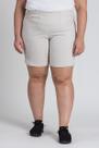 Bermuda Femina Plus Size Cós Elástico Ana Ruga - Serena Bermuda Femina Plus Size Cós Elástico Ana Ruga - Serena