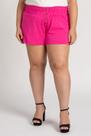 Bermuda Feminina Plus Size Moletinho Cós Alto Aplique Botões - Serena Bermuda Feminina Plus Size Moletinho Cós Alto Aplique Botões - Serena