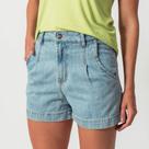 Bermuda Jeans Cintura Alta Curta Pregas Delavê