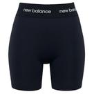 Bermuda New Balance Sport Essentials Active Preto e Branco Feminina