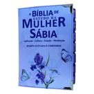 Bíblia da Mulher Sábia de Estudos Lírios lilás com Abas adesivas e Harpa