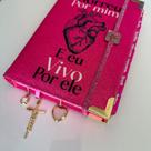 Biblia Ele morreu por mim Glitter Pink com Abas adesivas e elástico Arc Sbb