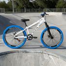 Bicicleta 26 Gta Rebel Freeride Single Aro Vmaxx Freio a Disco Pneu Flame Bicicleta 26 Gta Rebel Freeride Single Aro Vmaxx Freio a Disco Pneu Flame