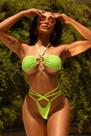 Biquíni Anitta verde flúor com argolas e amarrações Biquíni Anitta verde flúor com argolas e amarrações