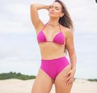 Biquini hot pant modelo feminino