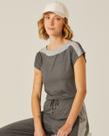 Blusa Básica Feminina Decote Canoa Em Viscose Stretch