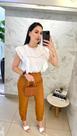 Blusa branca babados