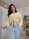 blusa cropped manga longa com flyer e amarração na frente