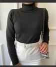 Blusa de fio gola alta
