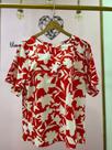 Blusa de manga curta estampa floral vermelha e branca tamanho G G