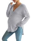 Blusa de maternidade COZYEASE em malha canelada com botões e decote em V cinza Blusa de maternidade COZYEASE em malha canelada com botões e decote em V cinza