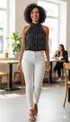 Blusa de Viscose Premium de Poás com Gola Alta e Laço nas Costas - Cor Preto