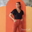 Blusa Diana Inicial A - Areia