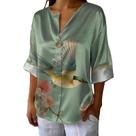 Blusa domirica japonesa com estampa de lótus com decote em V de cetim para mulheres Blusa domirica japonesa com estampa de lótus com decote em V de cetim para mulheres