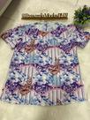 Blusa estampada em tecido feminina disponível no tamanho M Blusa estampada em tecido feminina disponível no tamanho M